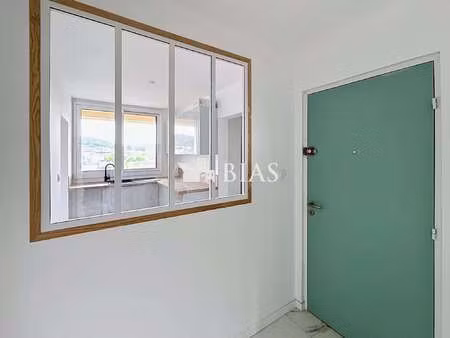 vente appartement 4 pièces à caudebec-lès-elbeuf (76320) : à vendre 4 pièces / 68m² caudeb