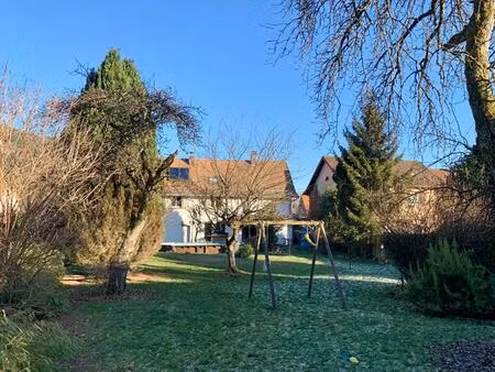 vaste maison de village