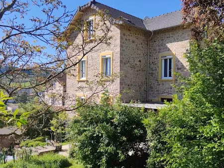 vente maison 8 pièces 168 m² à bourg-de-thizy (69240)  269 000 €