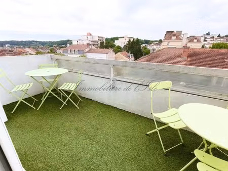 residence securisee avec ascenseur - t4 avec balcon et parking -