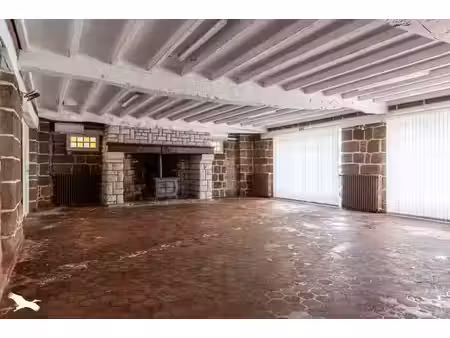 grange de 7 pièces principales
