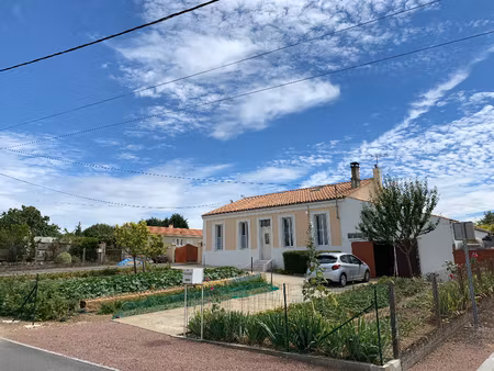 vente maison 7 pièces  166.17m²  tonnay