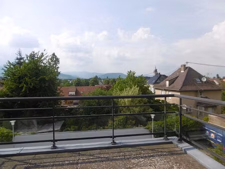 location appartement 4 pièces 96m²