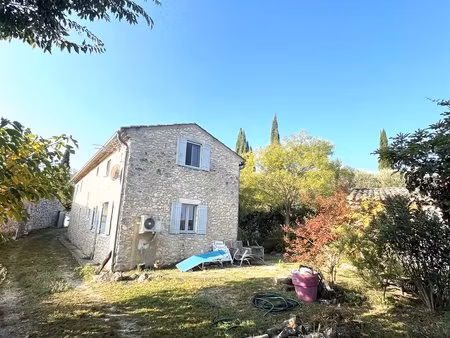 adorable maison en pierres rénovée avec dépendance et superbe terrain