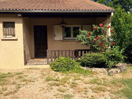 location maison 5 pièces 110 m² à aouste-sur-sye (26400)