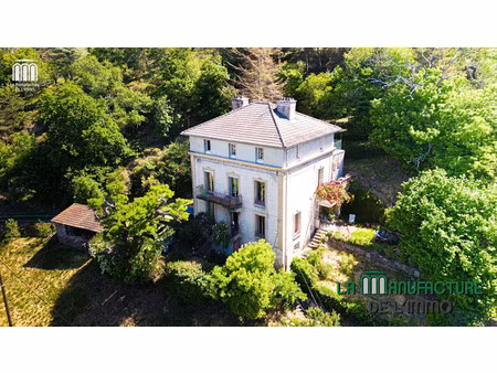 vente maison 8 pièces 297.93 m² à le chambon-feugerolles (42500)  275 000 €