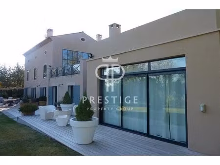 achat : maison (13090)