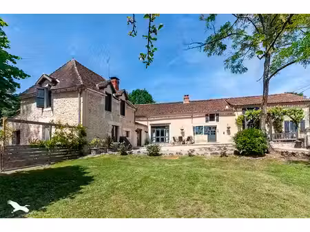 vente maison 9 pièces 345 m² vaunac (24800)