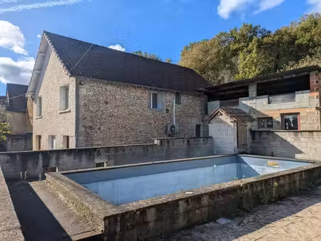 corps de ferme de 9 pièces principales