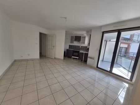 location appartement 2 pièces 41m² aire sur la lys 62120