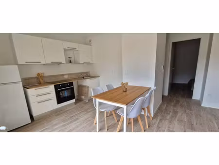 location appartement 2 pièces 47 m² à carcans (33121)