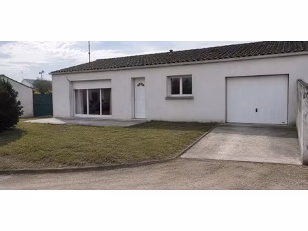 location maison 3 pièces 67 m² à bourcefranc-le-chapus (17560)