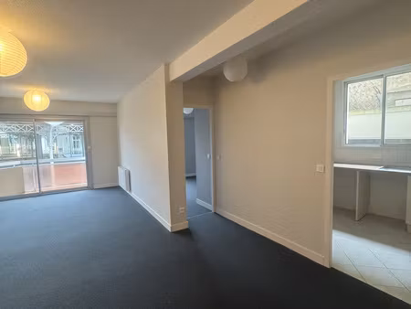 bel appartement traversant au coeur de ville de bergerac