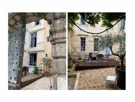 vente demeure d'exception à poitiers (86000) : à vendre / 231m² poitiers