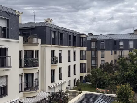achat appartement 2 pièces 49m² st germain en laye 78100