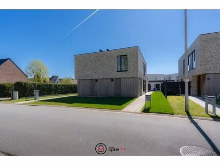 huis te koop in laakdal met 3 slaapkamers