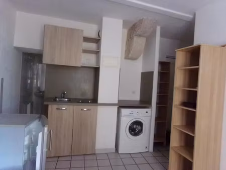 location appartement 2 pièces 23 m² à nîmes (30000)