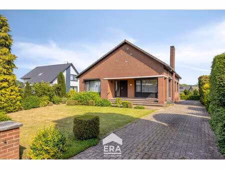 huis te koop in maaseik met 4 slaapkamers