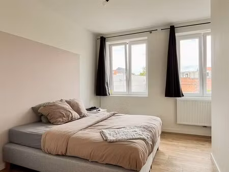 appartement à louer avec terrasse et jardin   tournai (vbe32900)