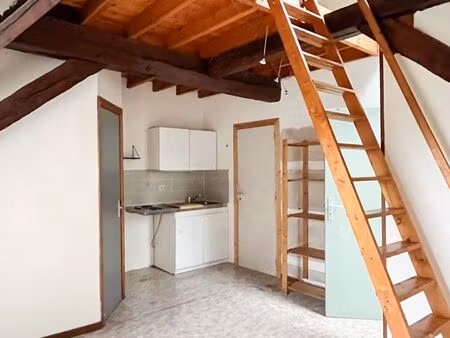 appartement à louer avec terrasse   tournai (vbe32908)