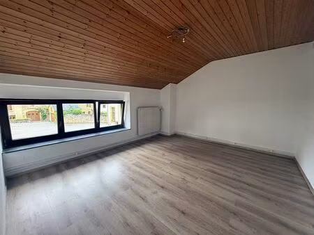 appartement à louer à rue adrien de prémorel 8 bleid (vbe33034)