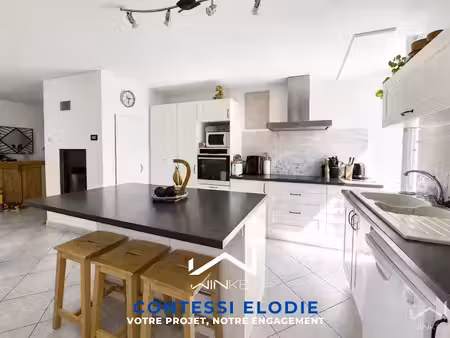 vente maison 8 pièces 229 m² à montelimar (26200)  375 000 €
