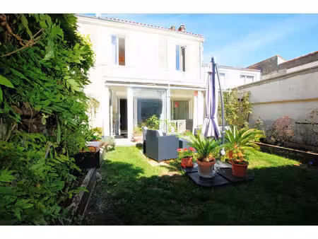 vente maison rochefort 17300 - - surface privée