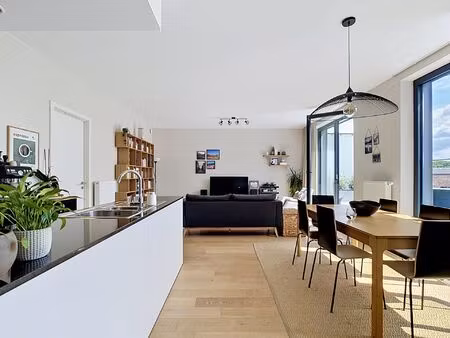 appartement à vendre à avenue françois englert 10 uccle (vbe32837)