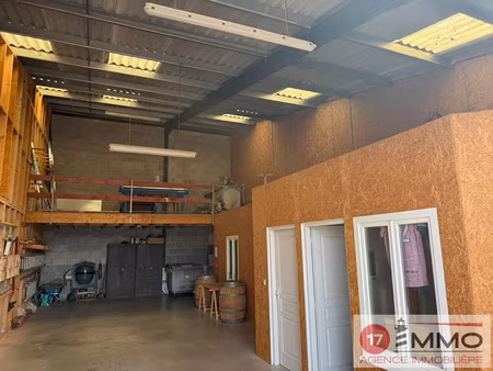vente local d'activités 132m2 saint-laurent-de-la-prée 17450 - 193900 € - surface privée