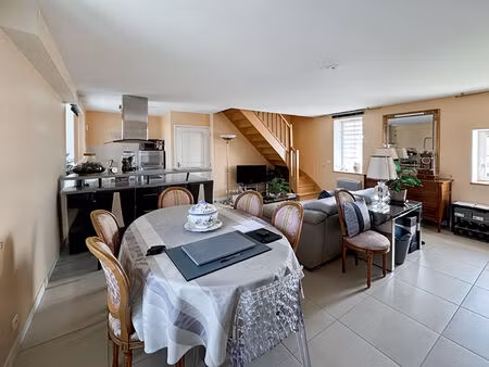 location appartement 5 pièces 95m²