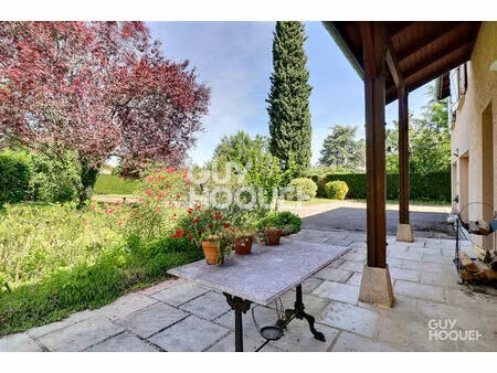 maison t5 de 120 m² avec piscine sur brindas
