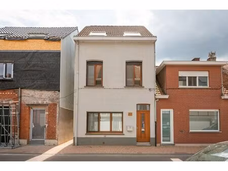 huis te koop in kapellen met 4 slaapkamers