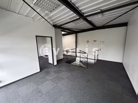 location bureaux 161 m²