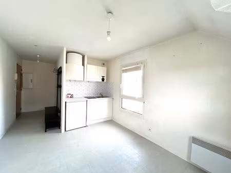 location appartement 1 pièce  17.68m²  caen