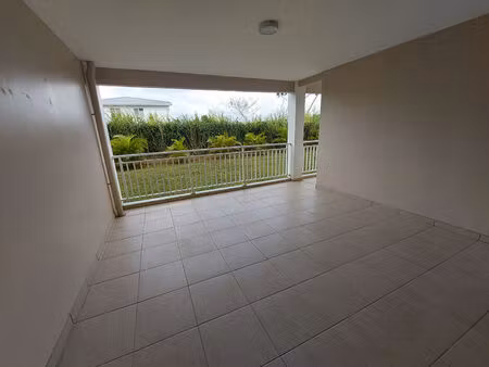 location appartement 2 pièces  53.60m²  fort