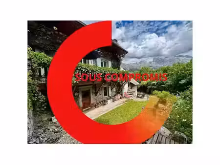 vente propriété 6 pièces 247.05 m² à dévoluy (05250)  400 000 €