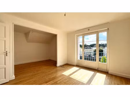 location appartement 4 pièces  80.09m²  épinal