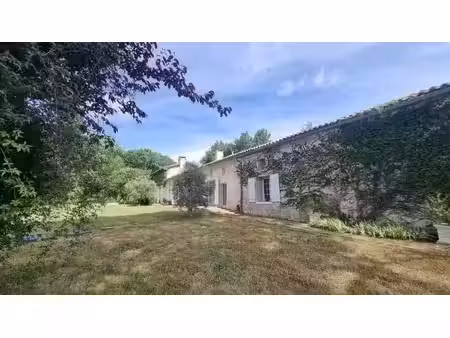 vente maison 5 pièces 239 m² à cavignac (33620)  410 670 €