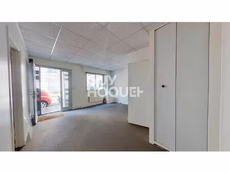 75015 boucicaut / félix faure / local commercial 34 m² / 2 pièces