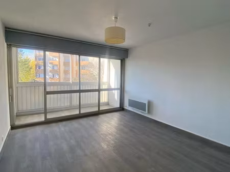 location appartement 1 pièce 21 m² à montpellier (34000)