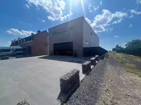 commercieel te koop in wervik met 1 slaapkamer
