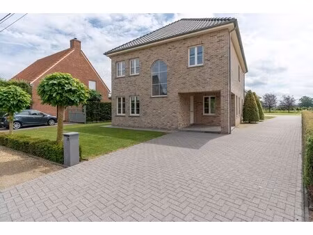 huis te koop in ravels met 5 slaapkamers