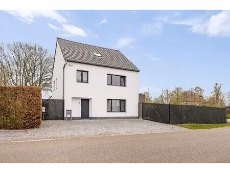 huis te koop in tessenderlo met 3 slaapkamers