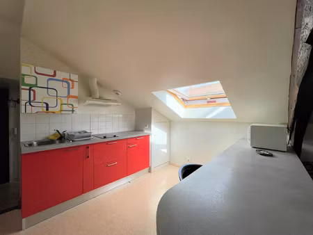studio meublé en plein centre ville