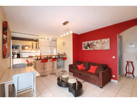 appartement t2 meublé - quartier socoa