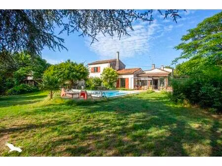 vente maison 5 pièces 179 m² barsac (33720)