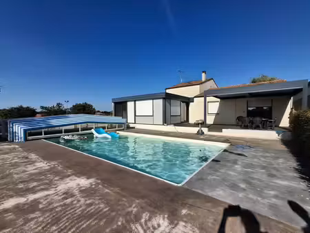 achat maison 7 pièces 202m² l hermenault 85570