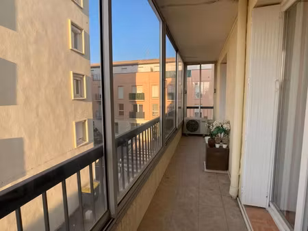 location appartement 3 pièces 88 m² à lunel (34400)
