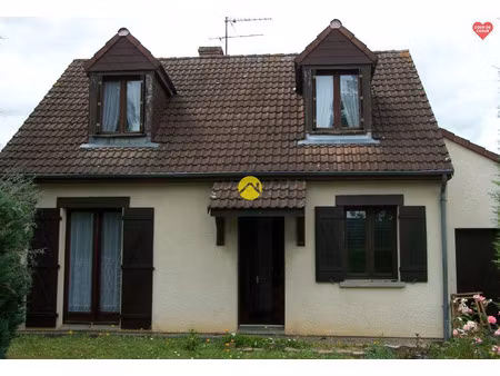 vente maison 5 pièces 100 m² bourges (18000)