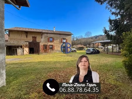 ferme 90 m² habitables + grange + garage 42 m² - 900 m² de terrain